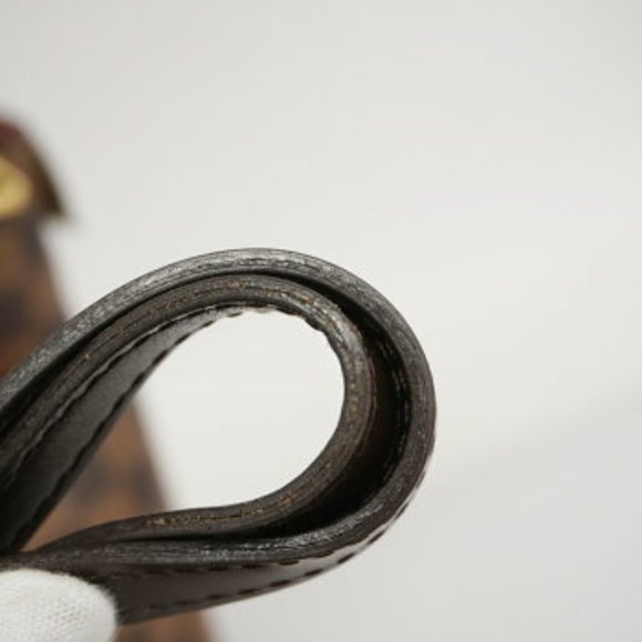 Louis Vuitton Damier Totally MM Tote Bag - Picture 9 of 11